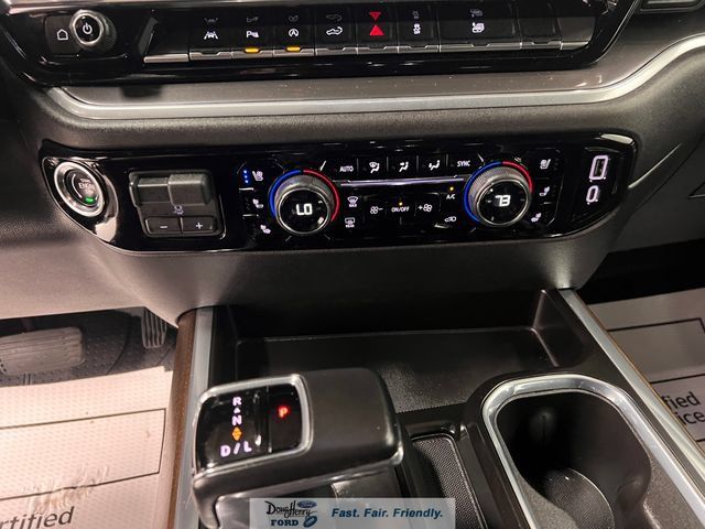 Used 2026 Chevrolet Silverado 1500 High Country w/ High Country Premium Package AWD/4WD image 43