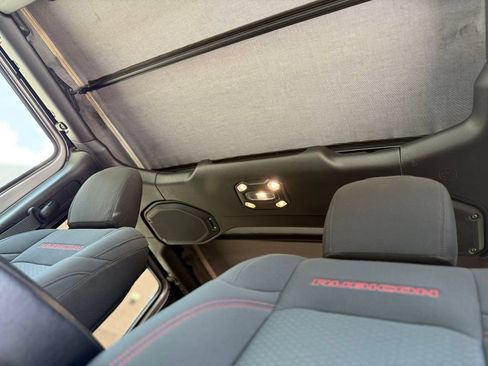 Used 2021 Jeep Wrangler Unlimited Rubicon AWD/4WD image 24
