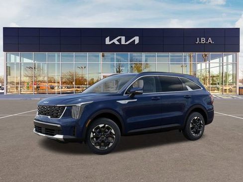 New 2026 Kia Sorento S image 3