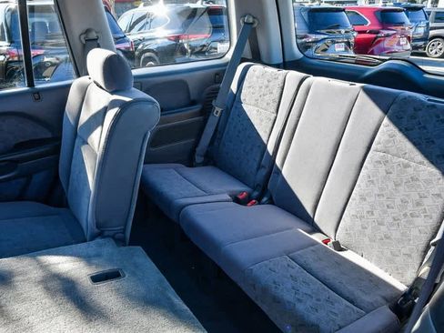 Used 2005 Honda Pilot LX image 19