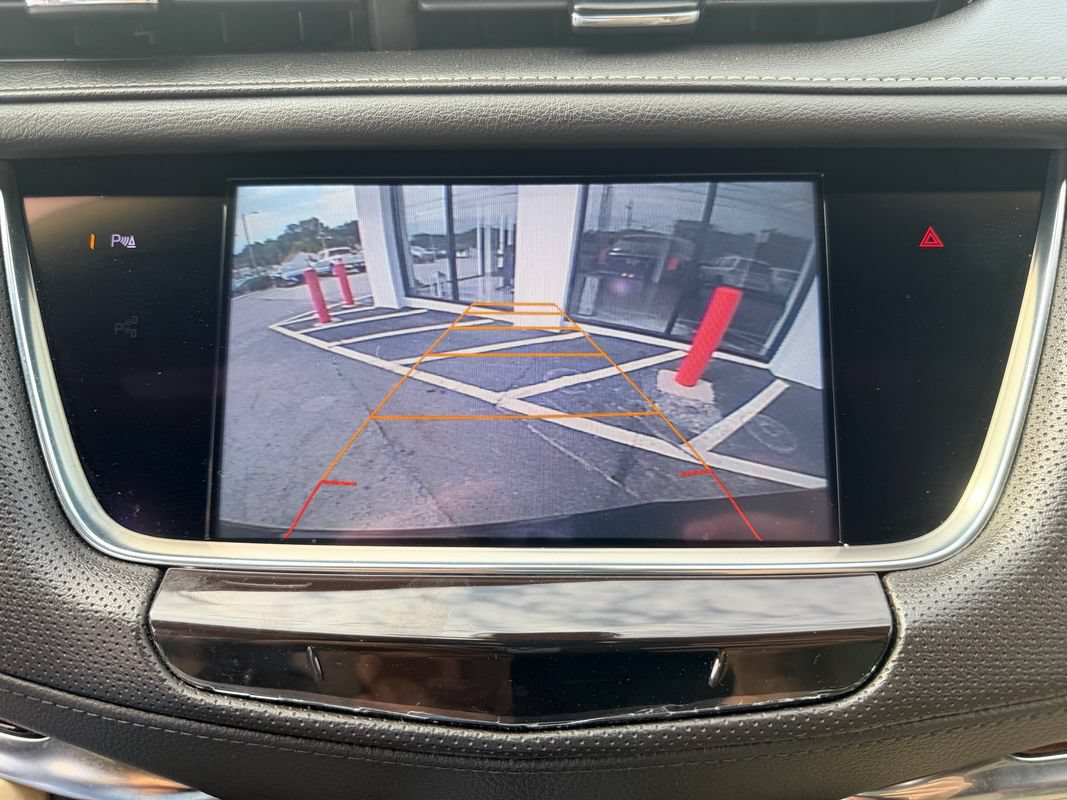 Used 2017 Cadillac XT5 Luxury w/ Driver Awareness Package FWD image 21