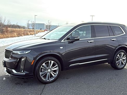 Used 2020 Cadillac XT6 Premium Luxury image 15