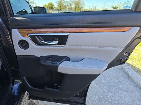 Used 2019 Honda CR-V Touring image 38