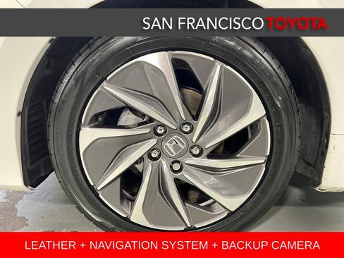 Used 2021 Honda Insight Touring image 9