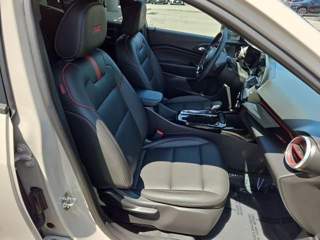 Used 2026 Chevrolet Trax RS FWD image 27