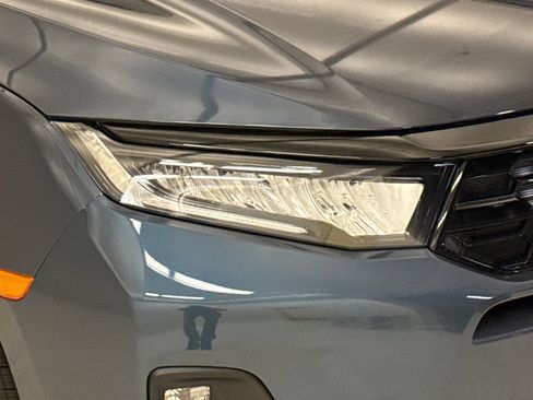 New 2026 Honda Odyssey Touring image 5