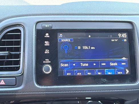 Used 2019 Honda HR-V Sport image 12