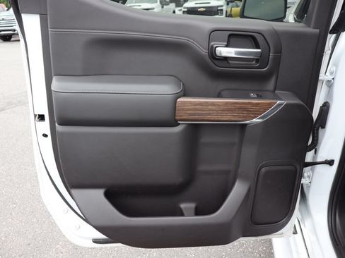 Used 2019 Chevrolet Silverado 1500 High Country AWD/4WD image 30