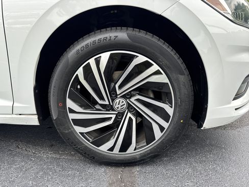 Used 2020 Volkswagen Jetta SEL Premium FWD image 10