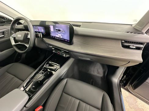 New 2026 Audi Q3 quattro 2.0T AWD/4WD image 45