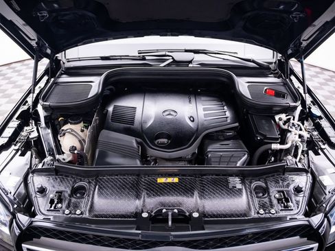Used 2022 Mercedes-Benz GLS 450 4MATIC w/ AMG Line Exterior image 32