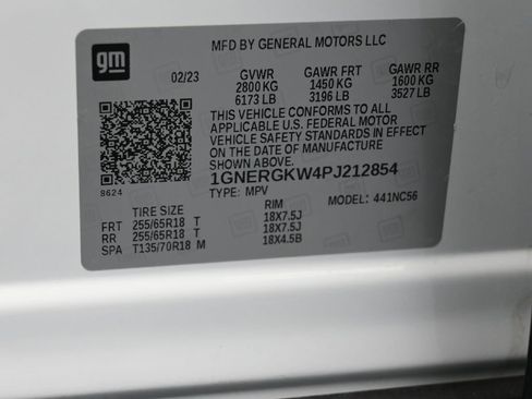 Used 2023 Chevrolet Traverse LT image 18