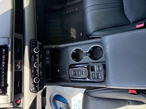Certified 2023 Honda Pilot Elite image 19