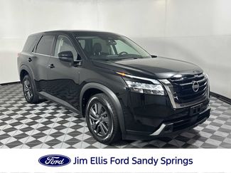 Used 2022 Nissan Pathfinder S AWD/4WD video 1