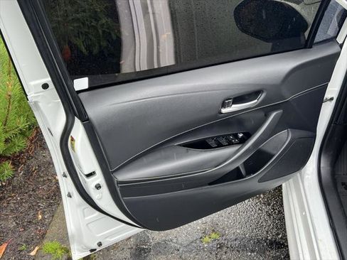 Certified 2021 Toyota Corolla SE image 12