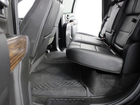 Used 2022 Chevrolet Silverado 2500 High Country w/ Safety Package II AWD/4WD image 20