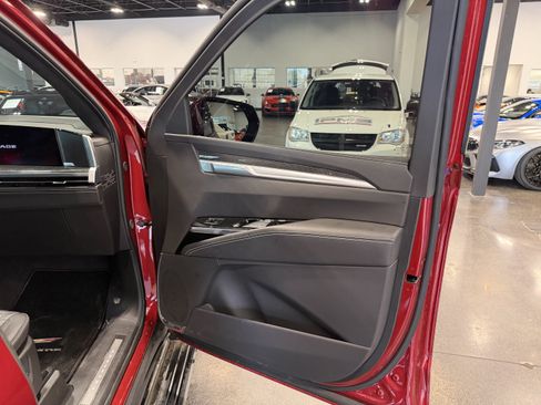 Used 2026 Cadillac Escalade V w/ LPO, Floor Liner Package AWD/4WD image 15