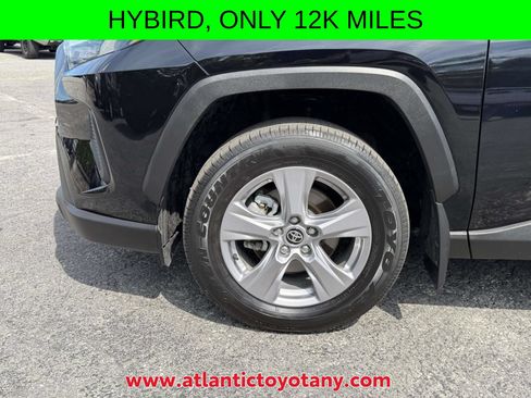 Certified 2025 Toyota RAV4 XLE w/ Weather Package AWD/4WD image 17