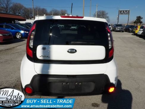 Used 2016 Kia Soul image 4