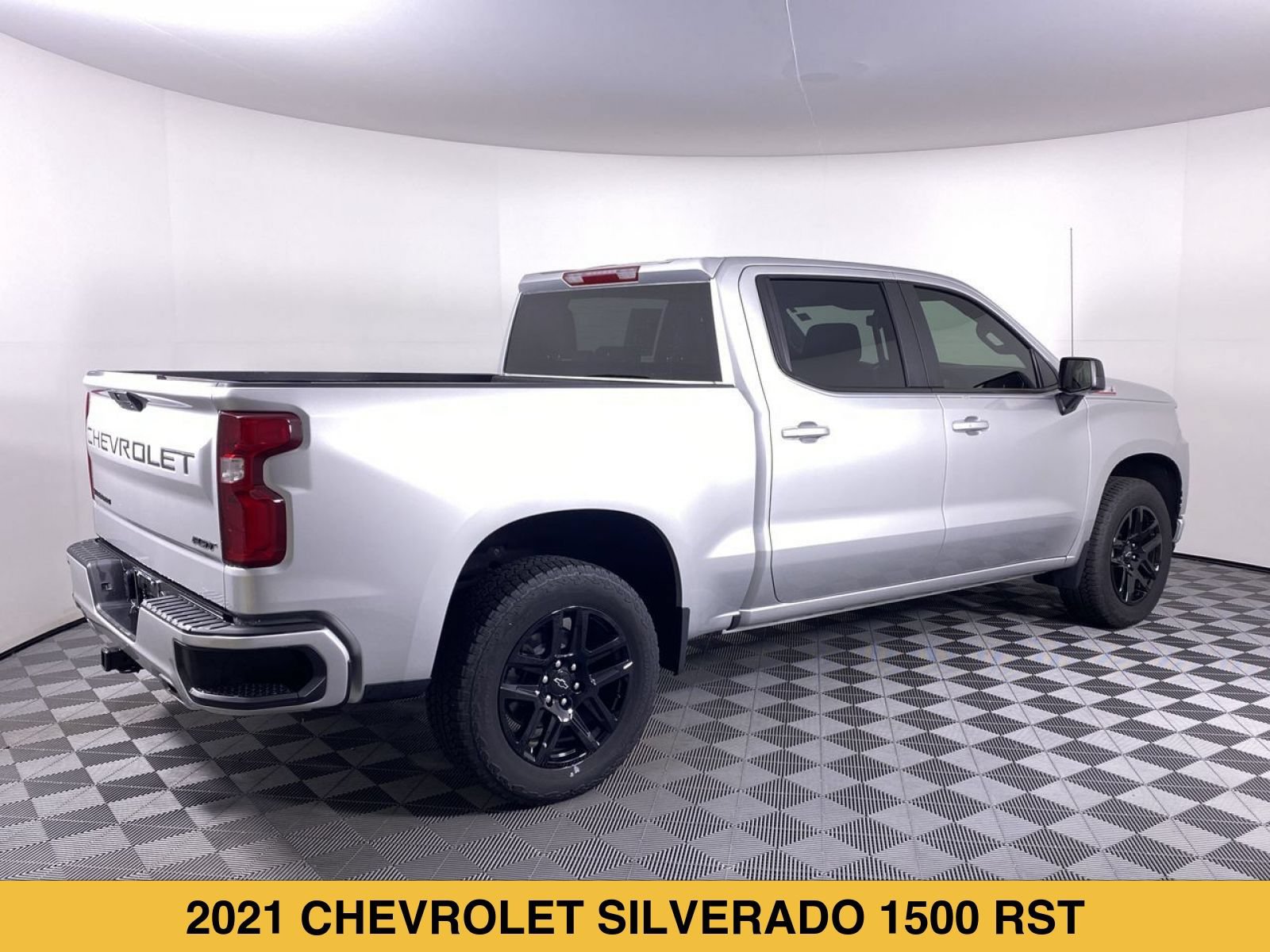 Certified 2021 Chevrolet Silverado 1500 RST AWD/4WD image 23