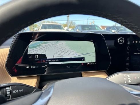 New 2026 Chevrolet Equinox ACTIV w/ Convenience Package III image 34