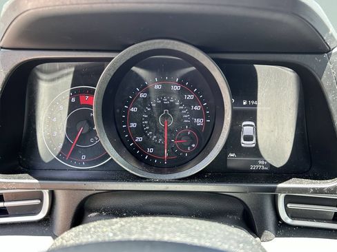 Certified 2023 Hyundai Elantra SEL w/ Preferred Accessory Package FWD image 33