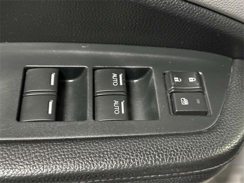 Certified 2022 Honda Pilot Touring image 22