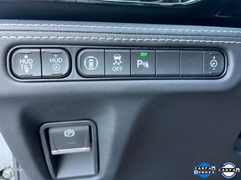 Certified 2025 Acura MDX SH-AWD w/ Advance Package image 22