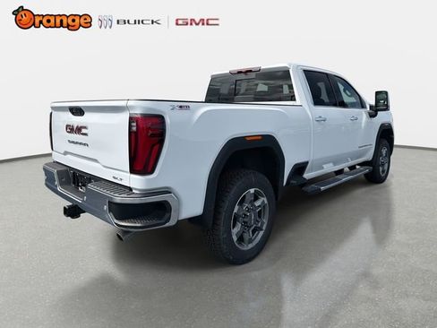 New 2026 GMC Sierra 2500 SLT w/ SLT Premium Package image 3