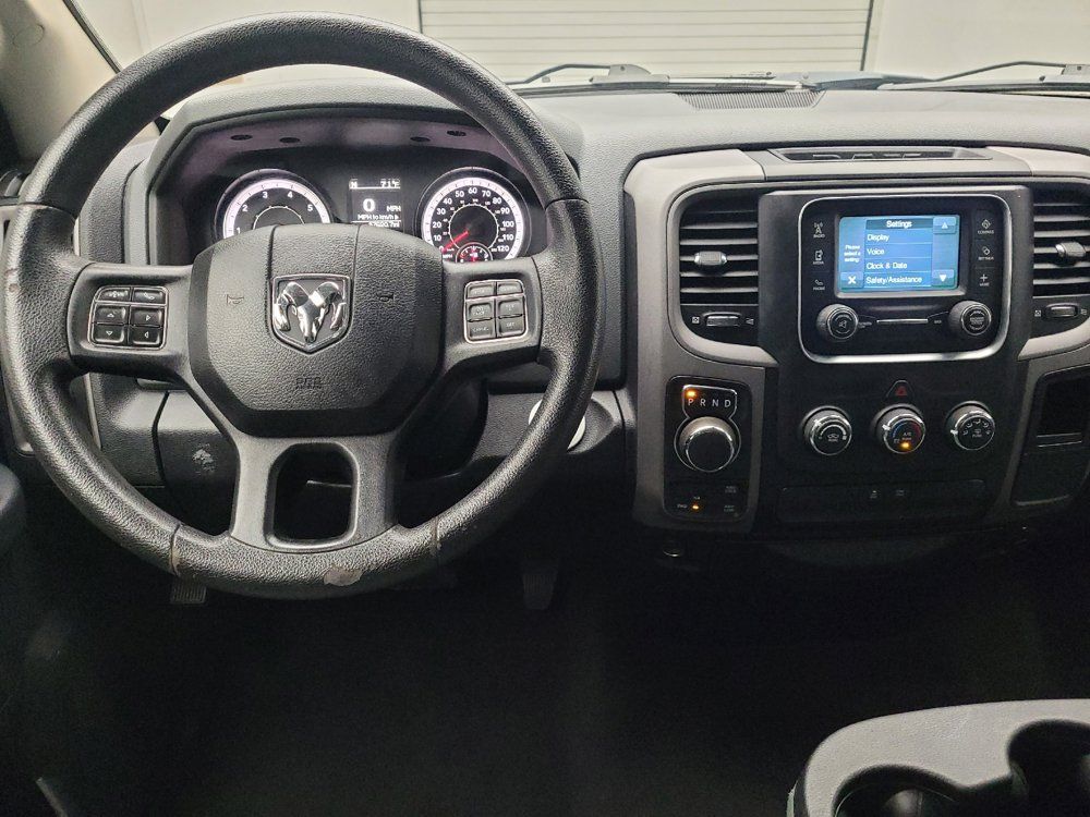 Used 2017 RAM 1500 Express w/ Black Ram 1500 Express Group AWD/4WD image 22