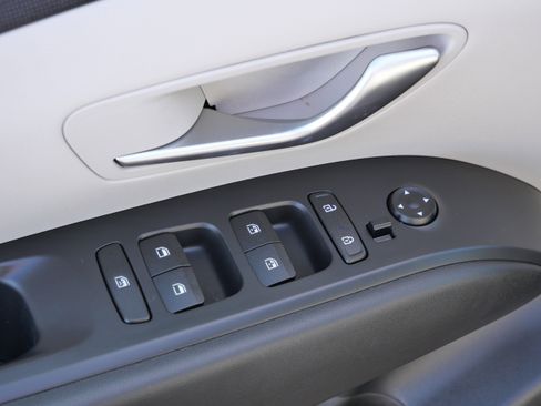 Certified 2023 Hyundai Tucson SEL w/ Convenience Package image 19