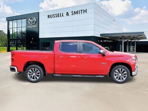 Used 2020 Chevrolet Silverado 1500 LT w/ Texas Edition RWD image 3