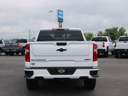 New 2026 Chevrolet Silverado 1500 RST w/ Redline Edition AWD/4WD image 8