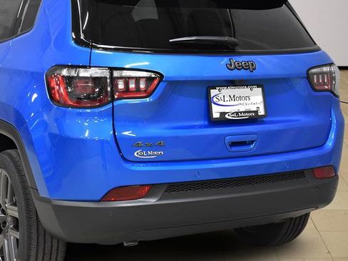 New 2026 Jeep Compass Limited w/ Sun, Sound & Navigation Group AWD/4WD image 31
