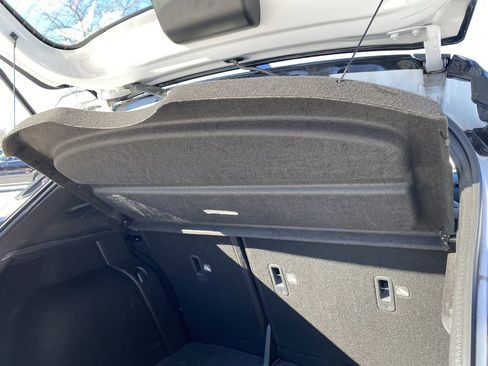 Used 2023 Nissan Kicks SR w/ SR Premium Package image 15