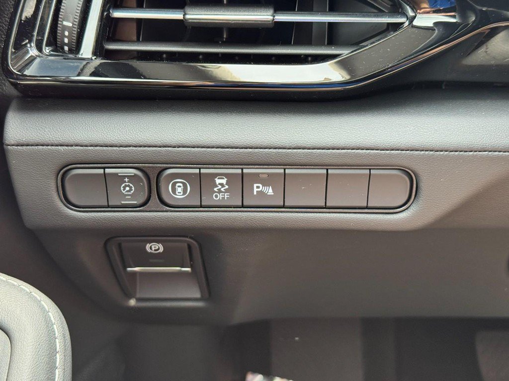 Certified 2024 Acura MDX w/ Technology Package AWD/4WD image 23