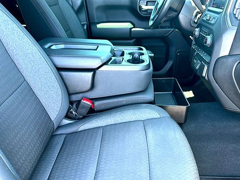 Used 2025 Chevrolet Silverado 1500 Custom w/ Turbomax Blackout Package RWD image 24
