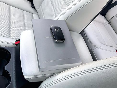 Used 2023 MAZDA CX-5 AWD 2.5 S w/ Premium Package image 15