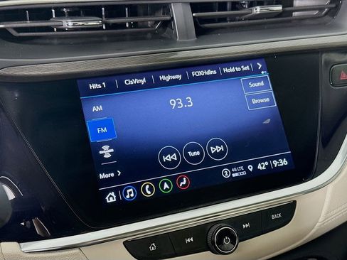 Used 2021 Buick Encore GX Essence w/ Advanced Technology Package image 14