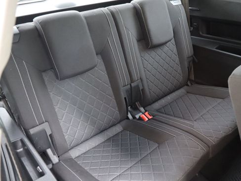 Used 2021 Volkswagen Atlas S image 36