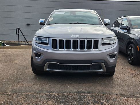 Used 2014 Jeep Grand Cherokee Limited w/ Luxury Group II RWD image 10