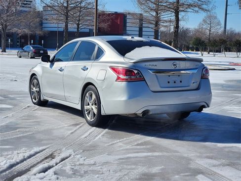 Used 2013 Nissan Altima 2.5 SV w/ 2.5SV Convenience Pkg image 7