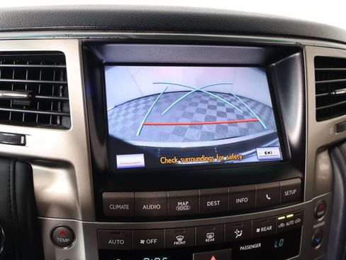 Used 2015 Lexus LX 570 4WD image 6