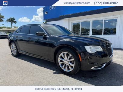 Used 2017 Chrysler 300 Limited