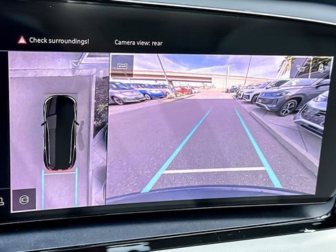 New 2025 Audi Q6 e-tron Premium Plus image 19