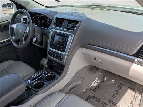 Used 2015 GMC Acadia SLT AWD/4WD image 19