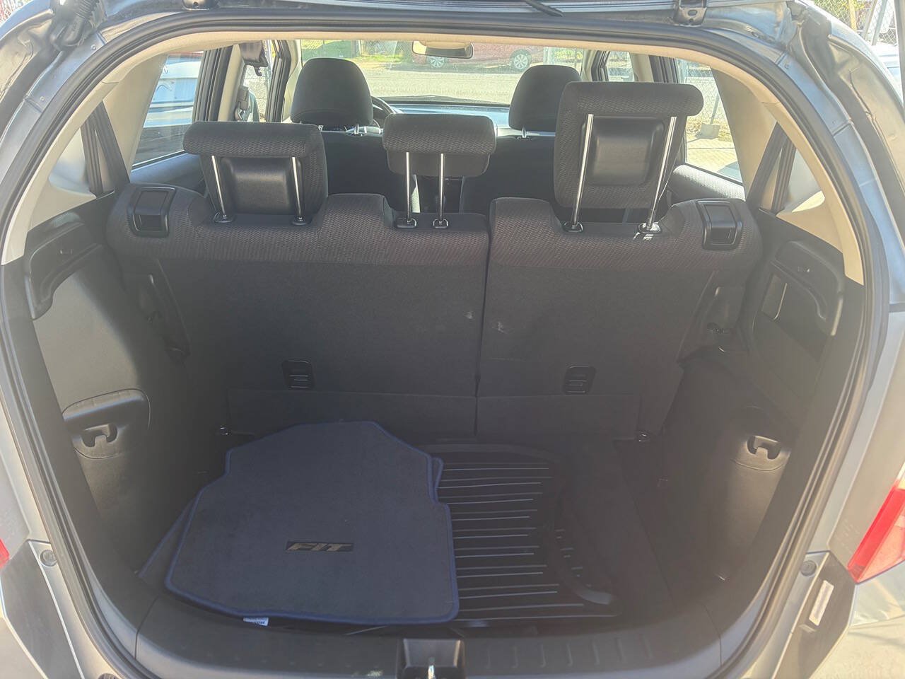 Used 2013 Honda Fit Sport image 11