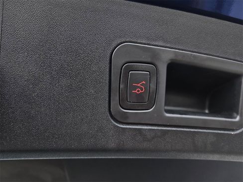 Used 2017 Tesla Model S 75D image 27