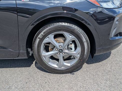Used 2024 Ford Escape ST-Line w/ Tech Pack #1 FWD image 12