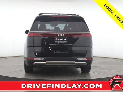 Used 2024 Kia Carnival SX Prestige FWD image 11